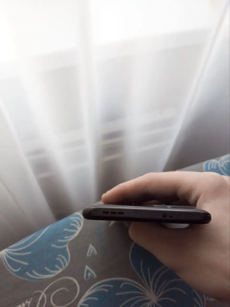 Redmi Note 10s 6/128 с трещиной на крышке - Смартфоны (Электроника) в Минусинск