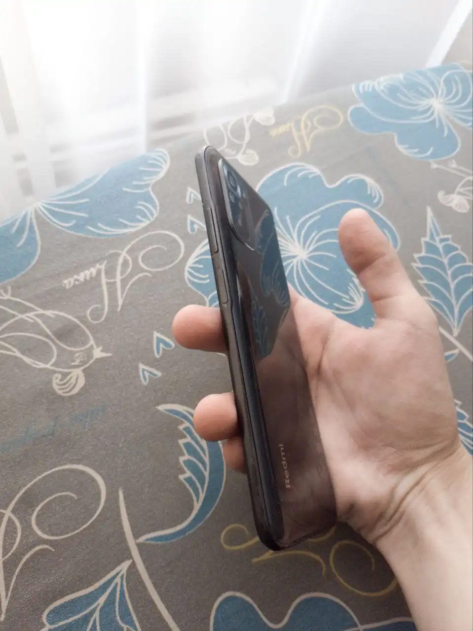 Redmi Note 10s 6/128 с трещиной на крышке - Смартфоны (Электроника) в Минусинск