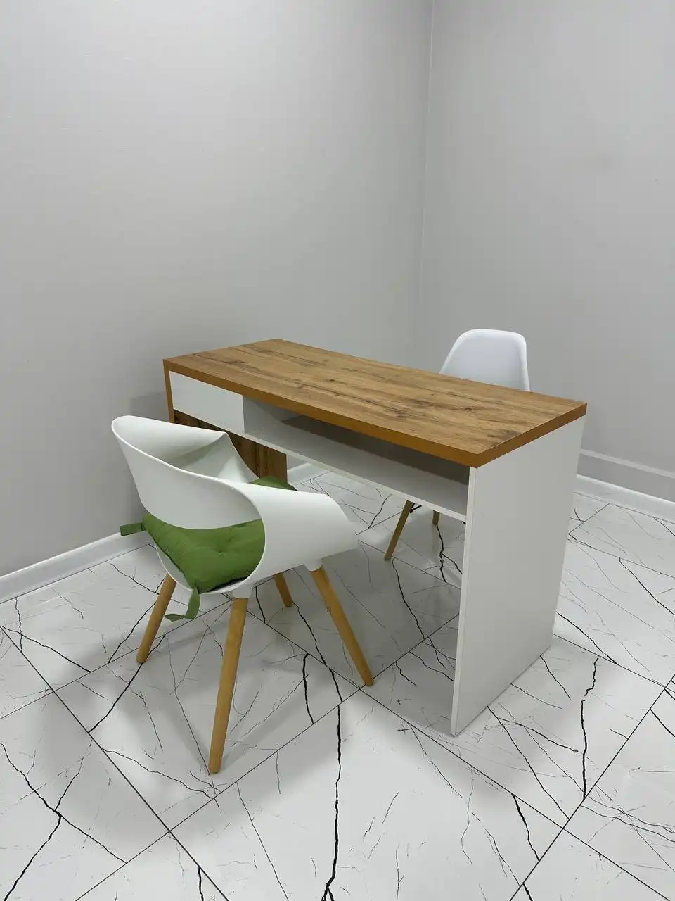 Продам стол и стулья - Барахолка в Абакан