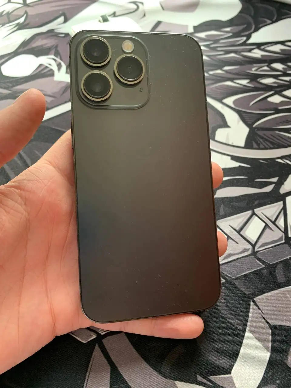 Смартфон с небольшим дефектом экрана - Смартфоны (Электроника) в Абакан