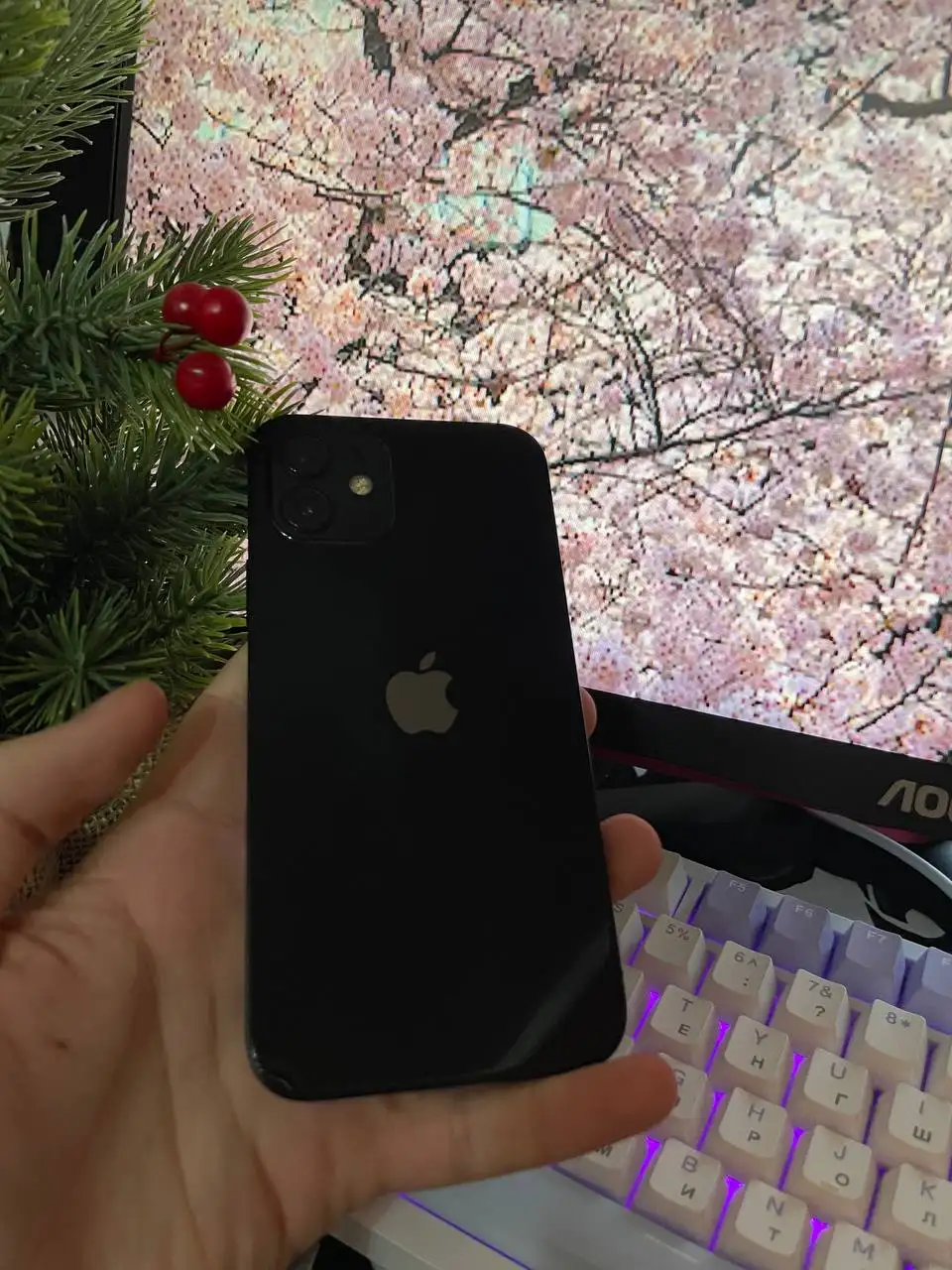 iPhone 12 64GB в отличном состоянии - Смартфоны (Электроника) в Минусинск