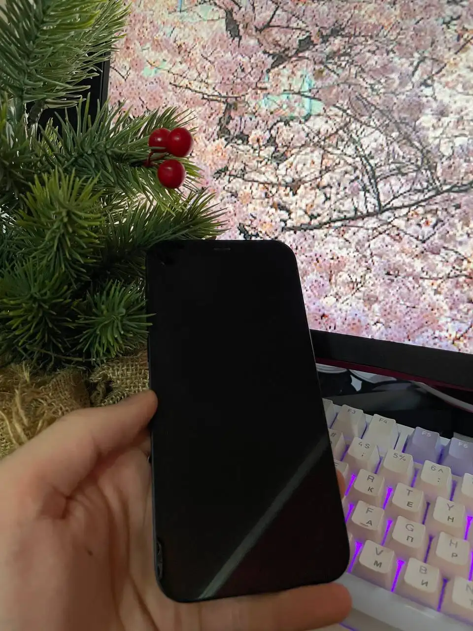 iPhone 12 64GB в отличном состоянии - Смартфоны (Электроника) в Минусинск