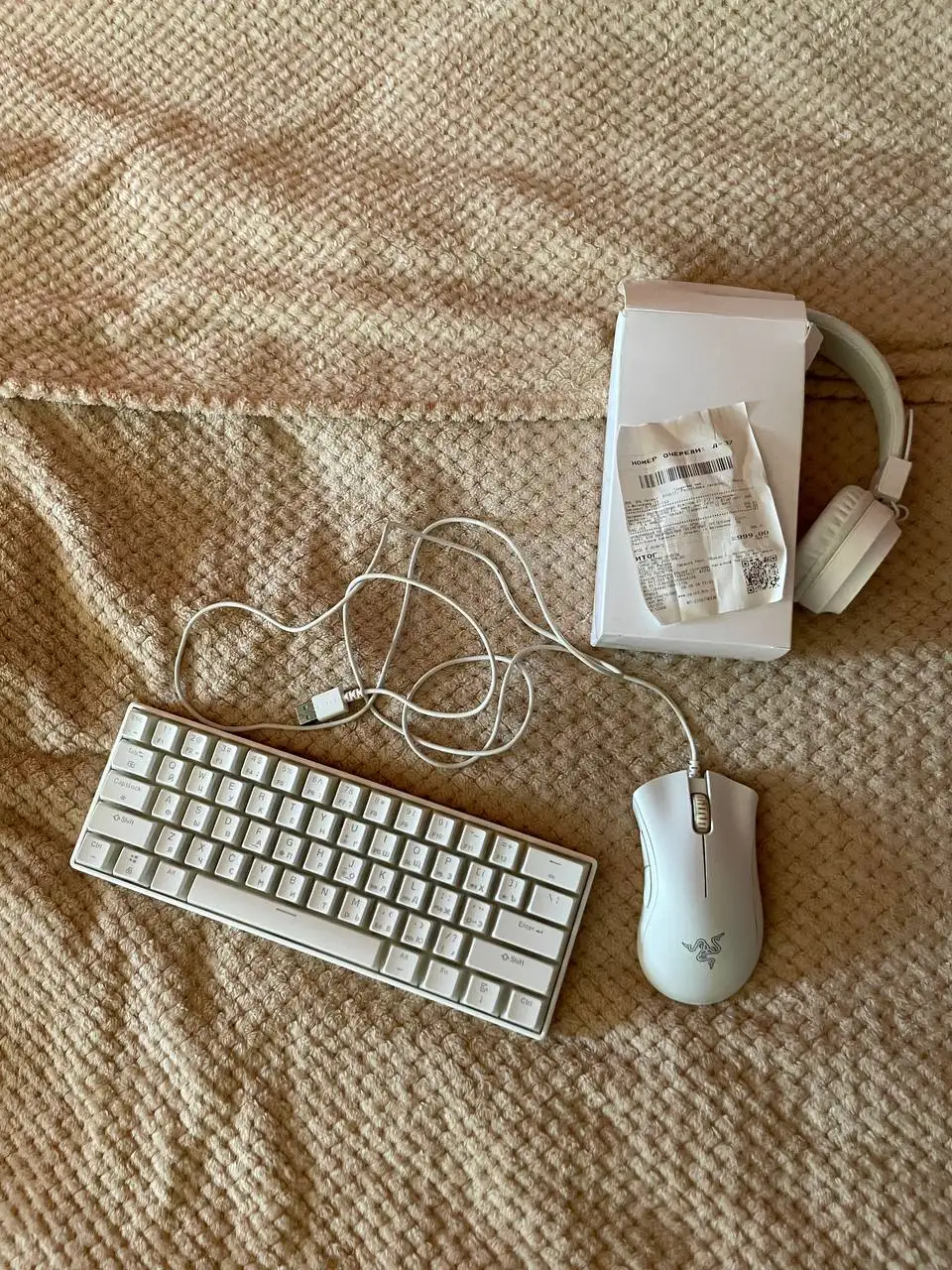Продажа игрового набора: клавиатура, мышь, наушники - Компьютерная периферия (Электроника) в Абакан
