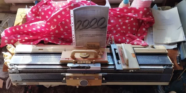 Вязальная машина Simak-brother KH-860 б/у - частное объявление в Минусинск