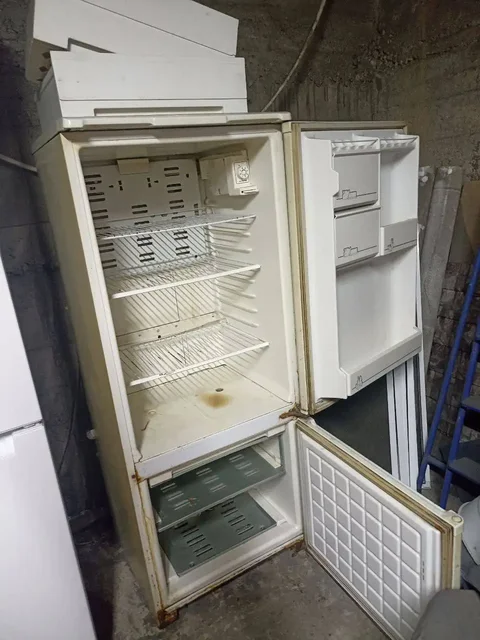 Продам рабочий товар с самовывозом - Техника для кухни в Минусинск