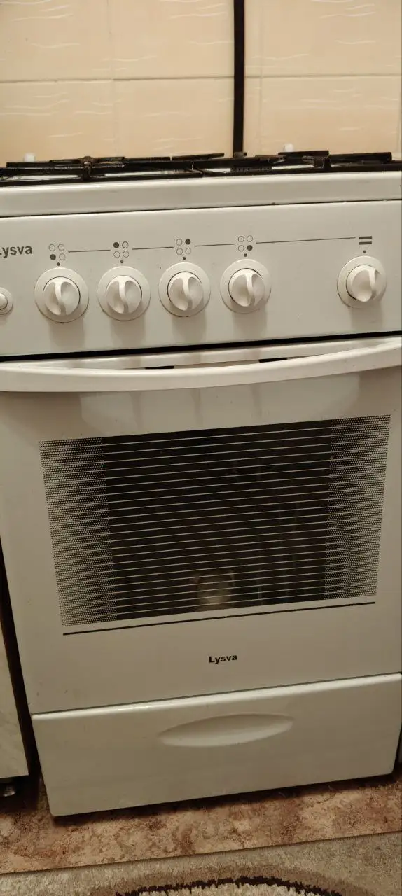 Продам газовую плиту 4 комфортная в отличном состоянии - Барахолка в Минусинск