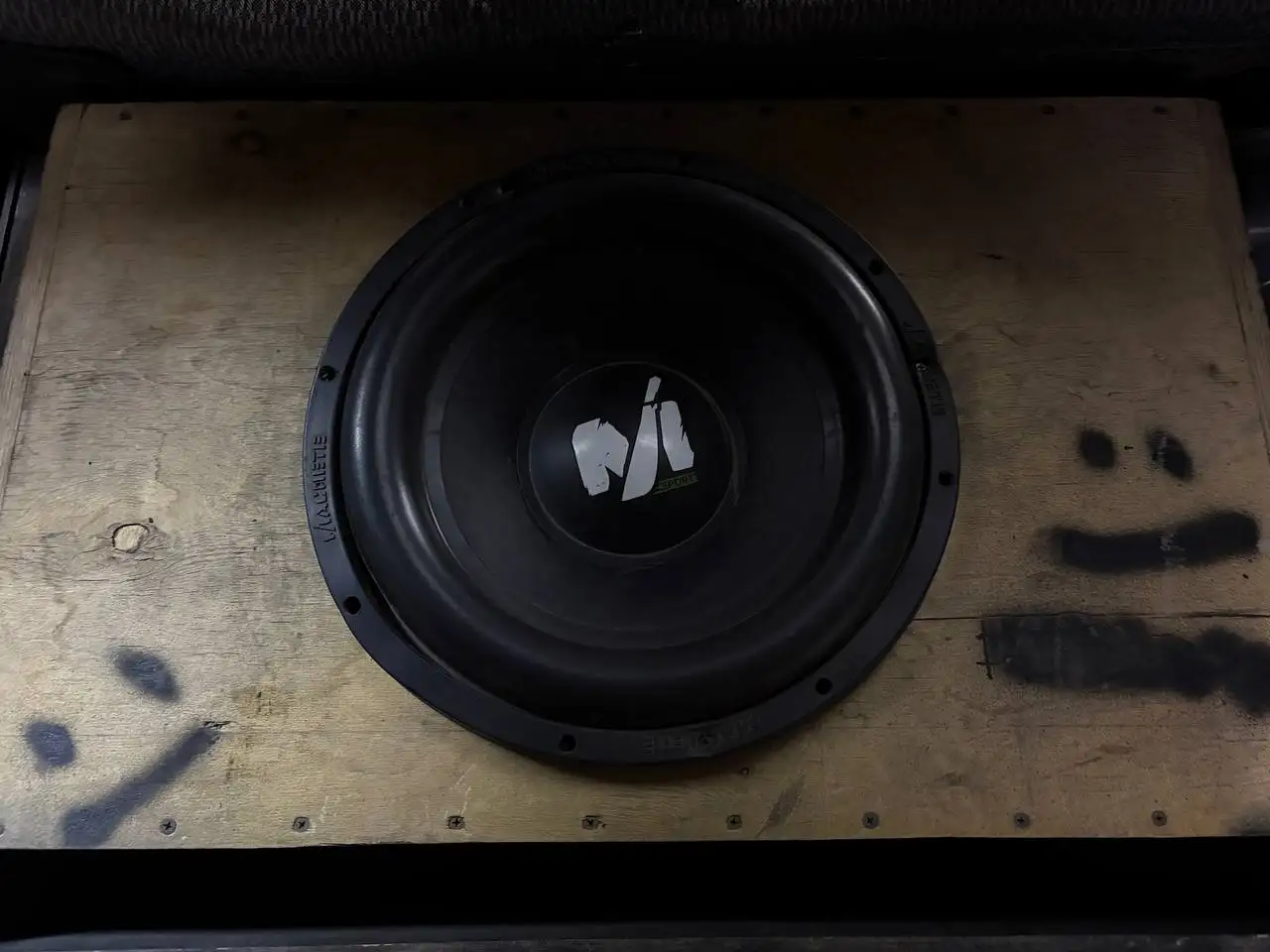 Продам сабвуфер Machete Sport 15 и усилитель Kix 600wx1 - Автоакустика (Барахолка) в Минусинск