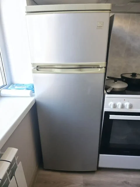 Продам холодильник - Для дома и дачи в Минусинск