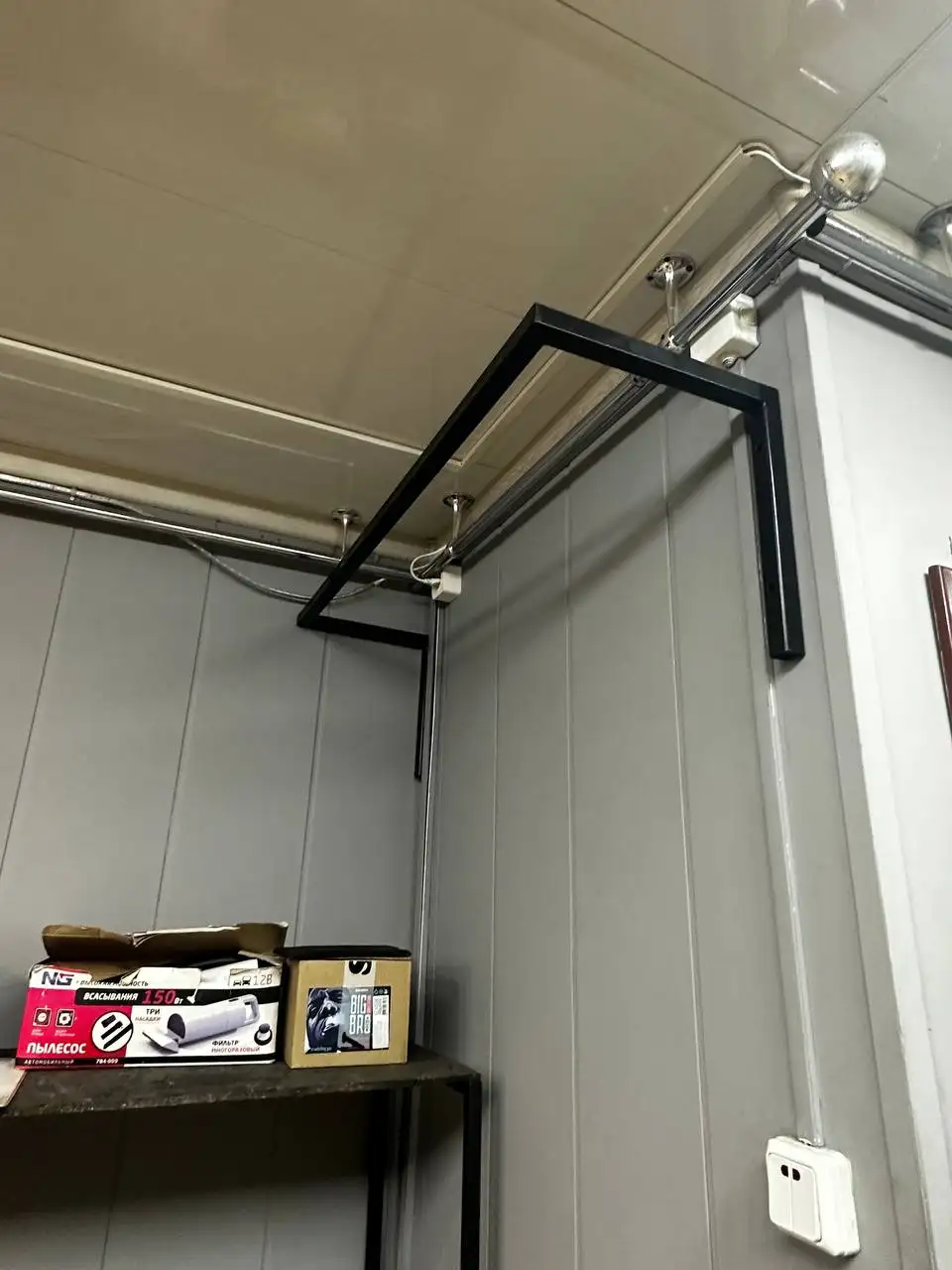 Продажа настенных вешалок - Барахолка в Минусинск