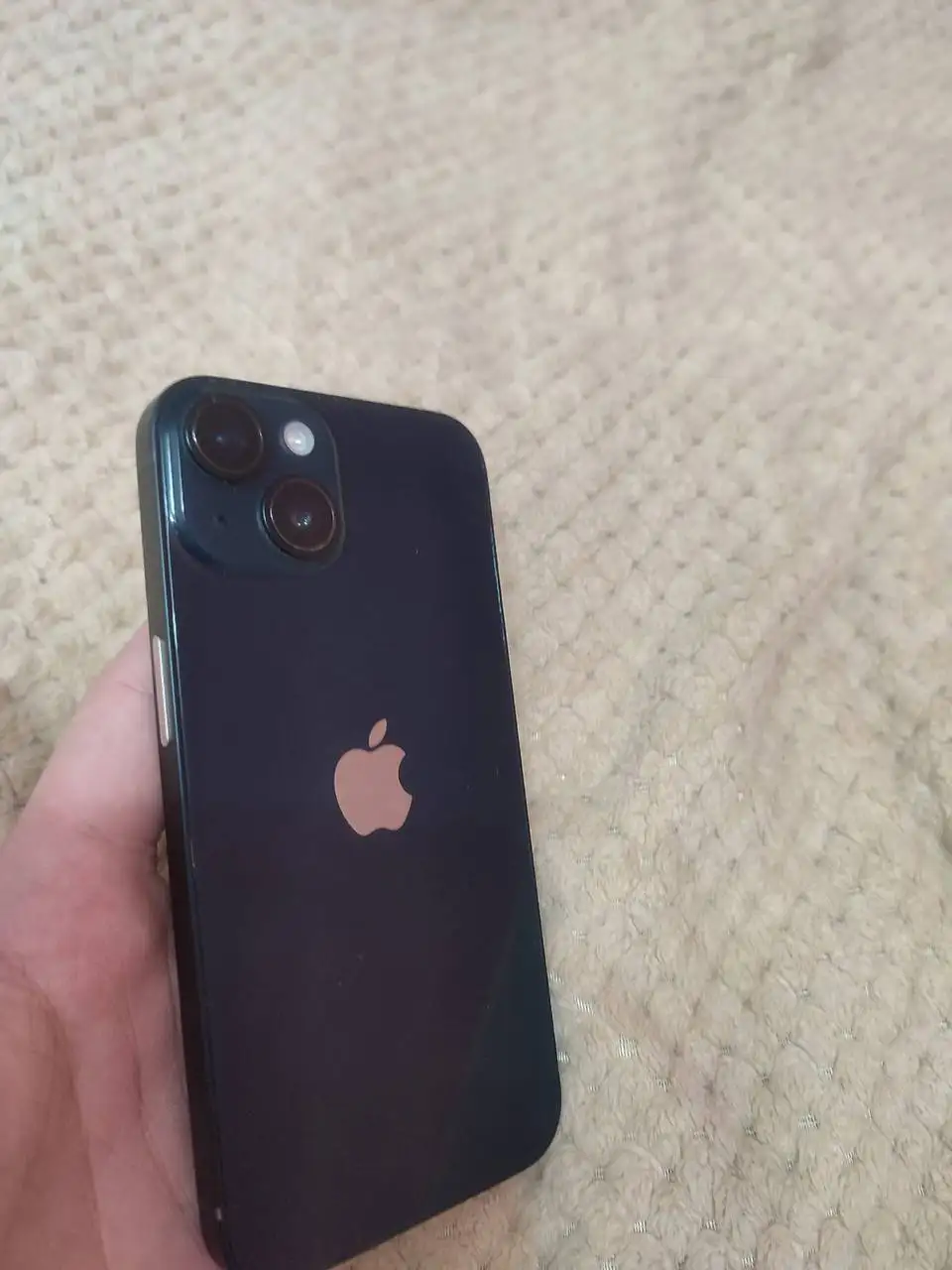 Продается iPhone 14 128 ГБ с замененным экраном и корпусом - Смартфоны и телефоны (Электроника) в Минусинск