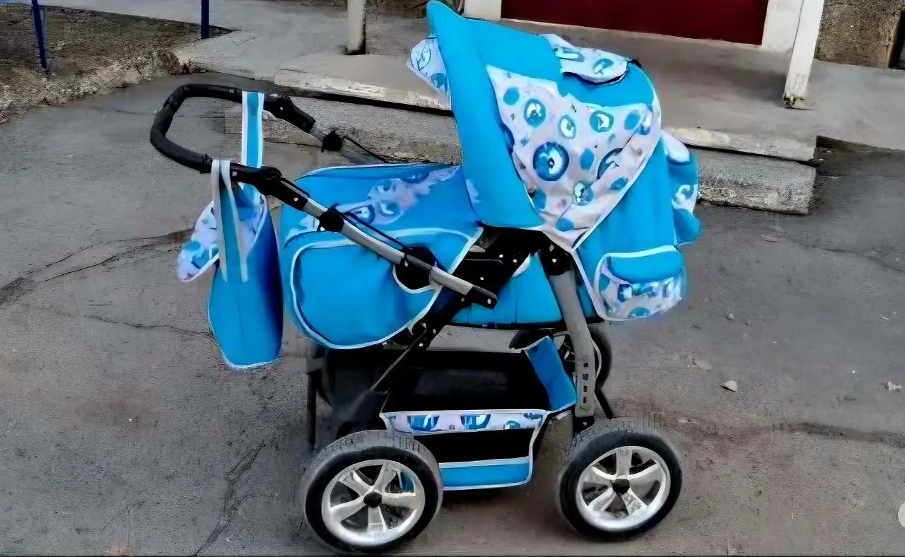 Продается коляска в хорошем состоянии - Коляски (Товары для детей) в Минусинск