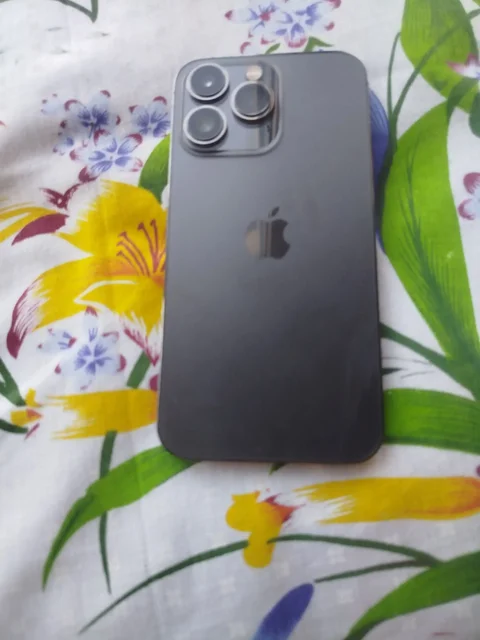 iPhone 13 Pro 128 ГБ с трещиной - частное объявление в Минусинск