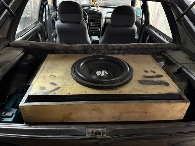 Продам саб Machete Sport 15, усилитель Kix 600wx1, SP600D - частное объявление в Минусинск