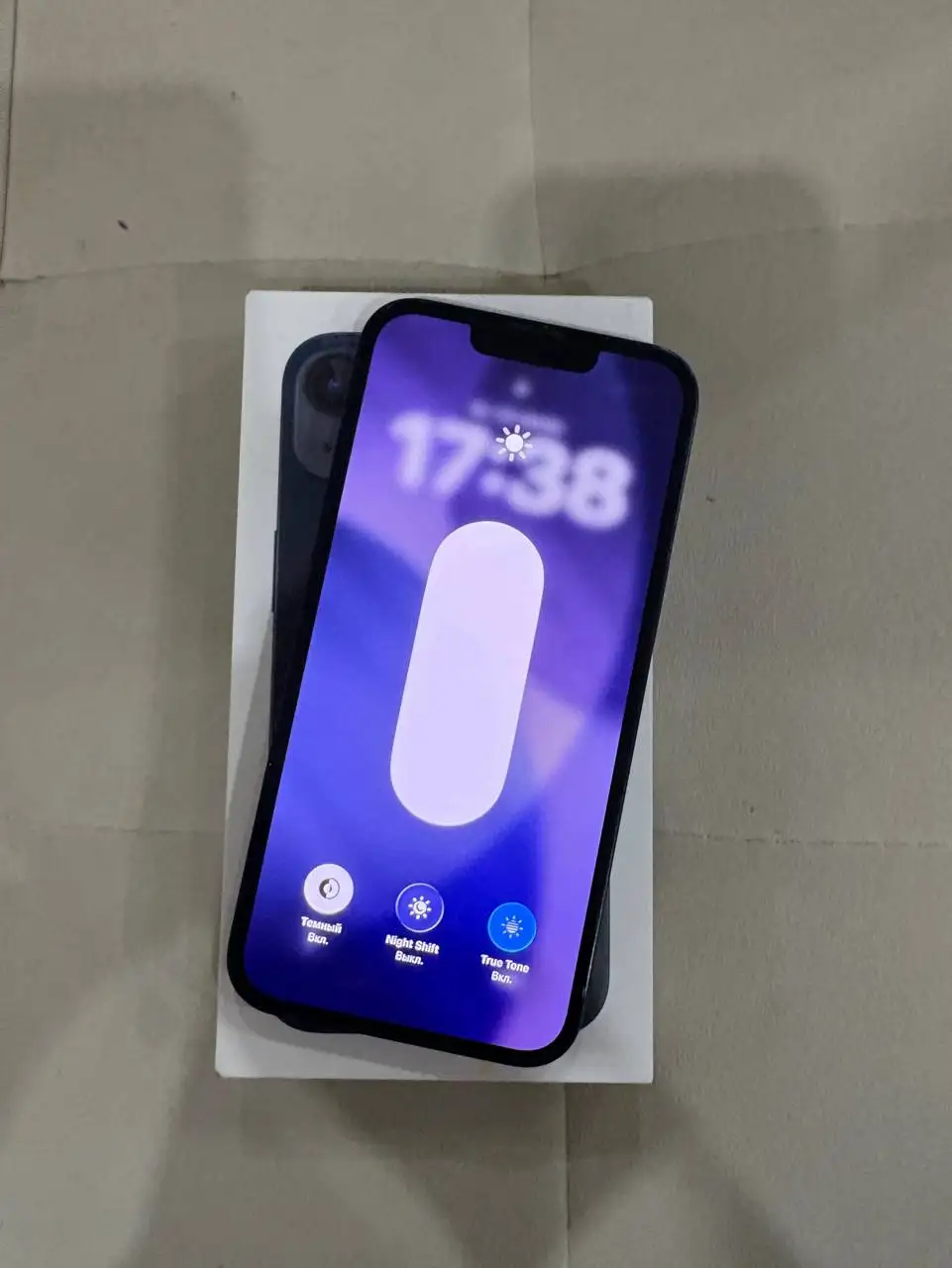 Продам iPhone 13 128gb в идеальном состоянии - Смартфоны (Электроника) в Абакан