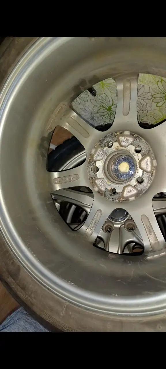 Продажа японских липучек для дисков 5×100 r16 - Шины и диски (Авто) в Минусинск