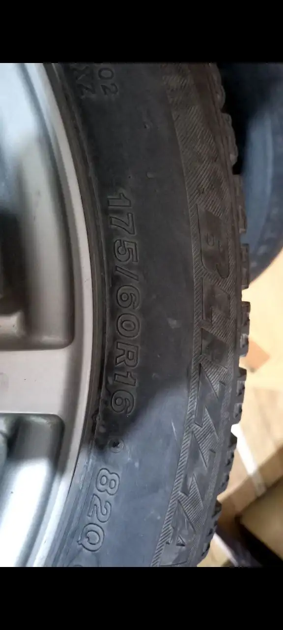 Продажа японских липучек для дисков 5×100 r16 - Шины и диски (Авто) в Минусинск