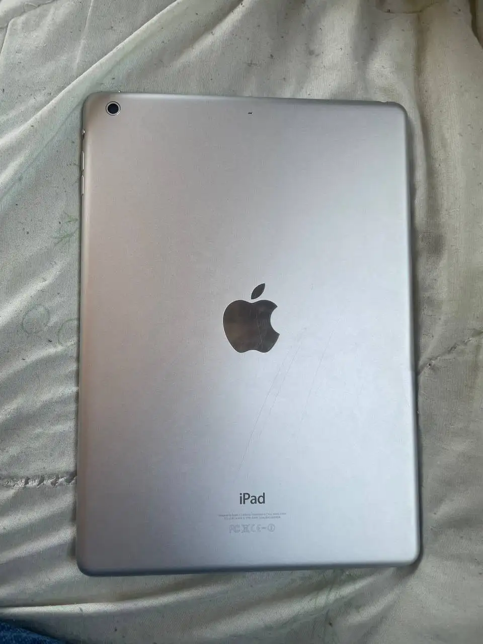 Продам iPad 3000 срочно - Планшеты (Электроника) в Минусинск