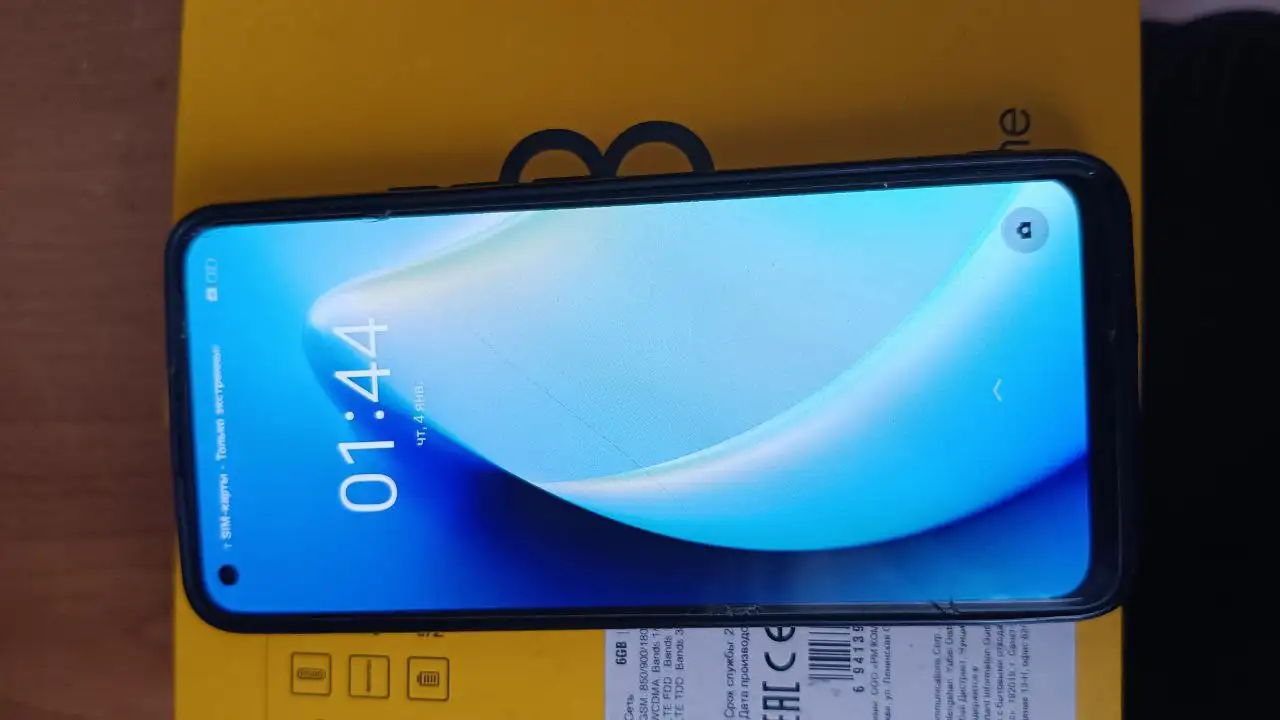 Продам смартфон в хорошем состоянии - Смартфоны (Электроника) в Черногорск