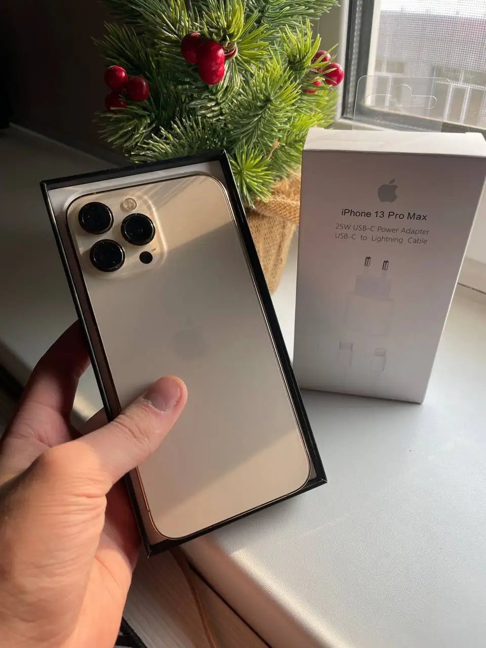 iPhone 13 Pro Max 256 ГБ в отличном состоянии - Смартфоны (Электроника) в Минусинск