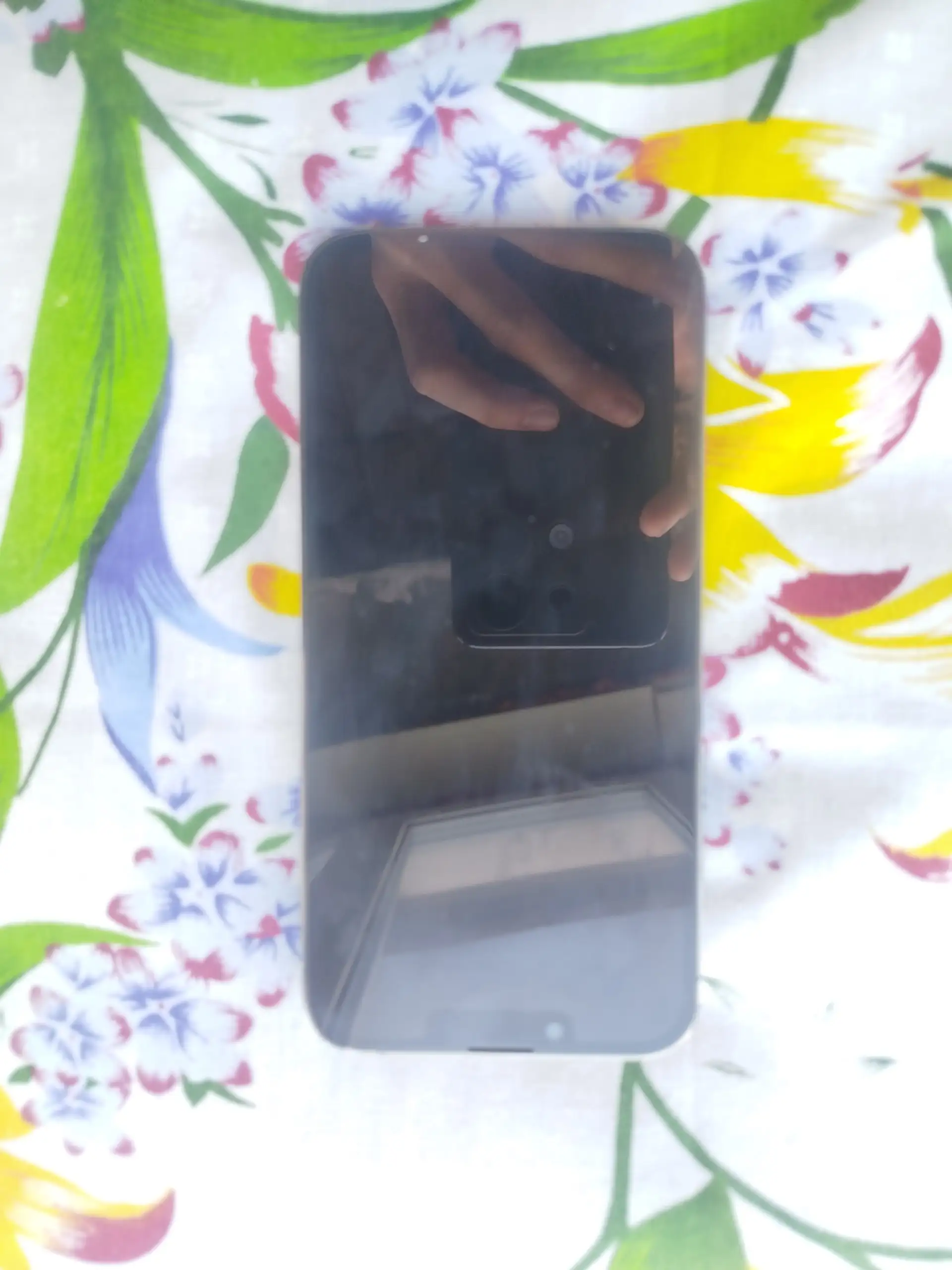 Смартфон iPhone 13 Pro 128 ГБ с трещиной - Смартфоны (Электроника) в Минусинск