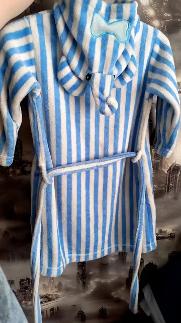 Продам 2 детских халата на 4-6 лет - Продукты питания в Минусинск