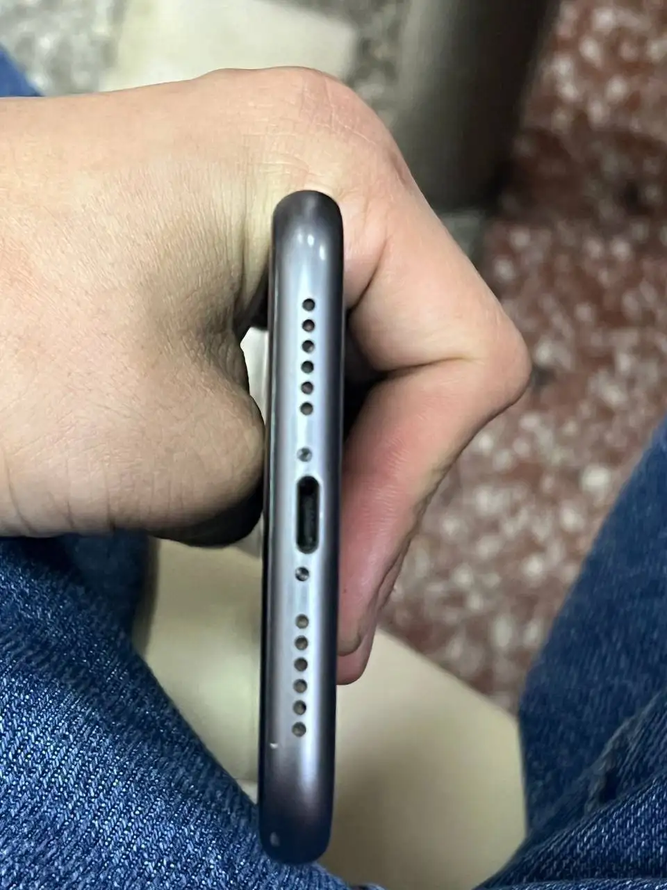 Продам iPhone 11 64ГБ с неработающим Face ID - Смартфоны (Электроника) в Минусинск