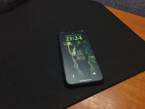 Продам iPhone XR - Смартфоны в Минусинск