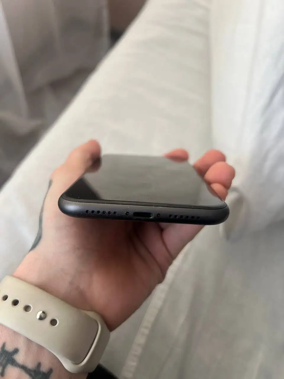 Обмен iPhone 11 128ГБ на более новую модель - Смартфоны (Электроника) в Минусинск