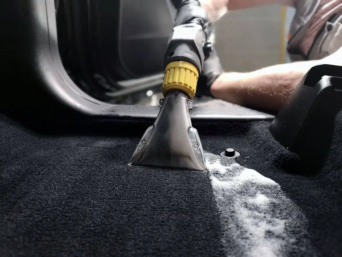 Химчистка автомобилей в Минюсинске и Абакане - Автоуслуги (Услуги) в Минюсинск