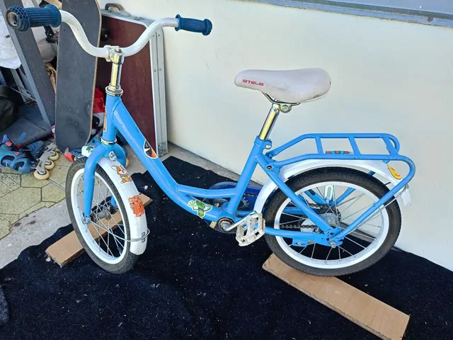 Детский велосипед с дополнительными колесами - Товары для детей в Минусинск