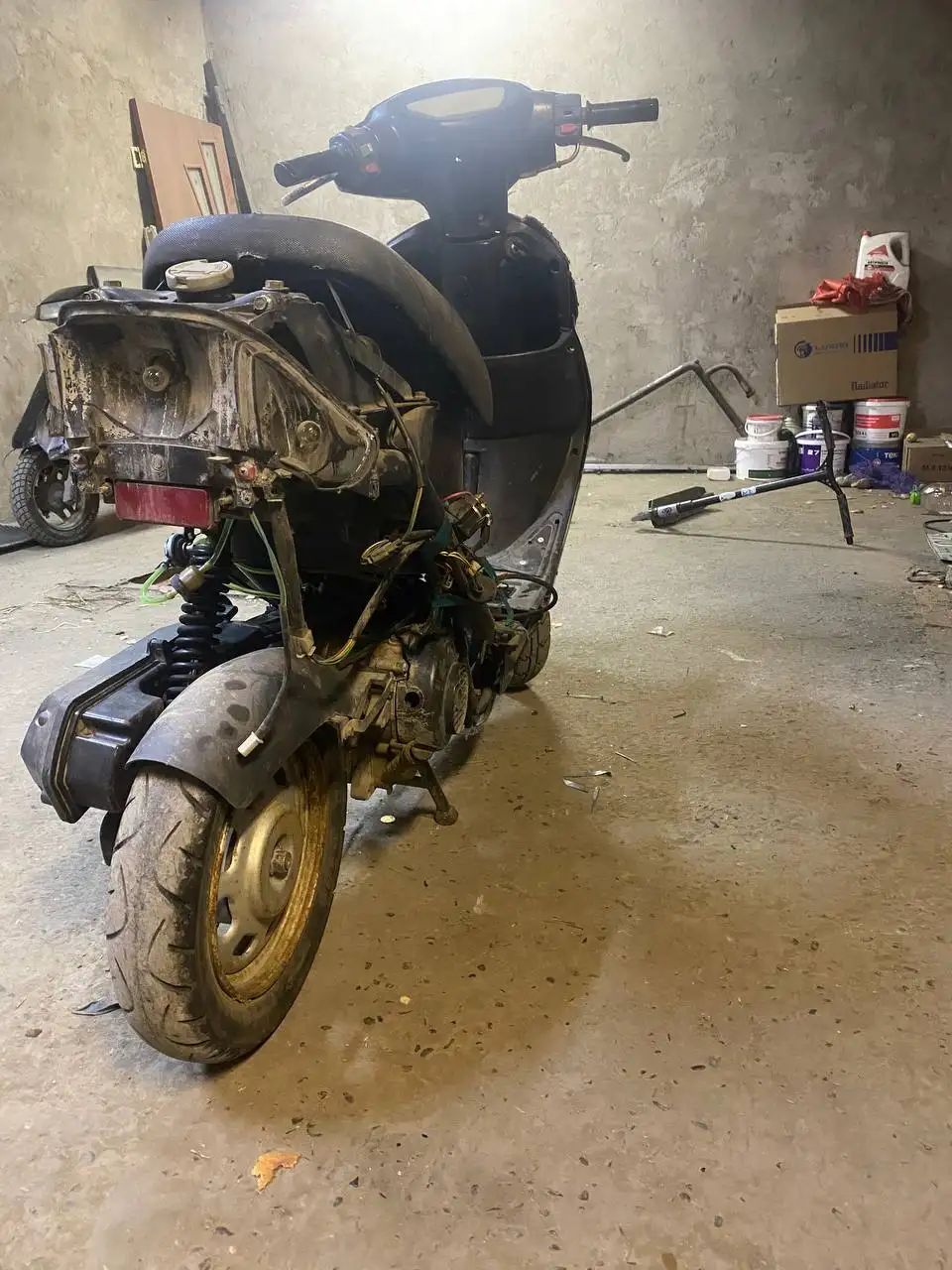 Продам скутер рейсер метеор 80 куб в плохом состоянии - Барахолка в Минусинск