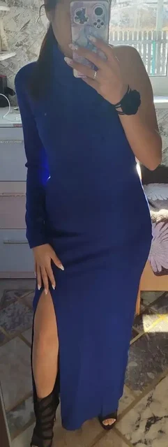 Вечернее платье с чокером - Костюмы в Минусинск