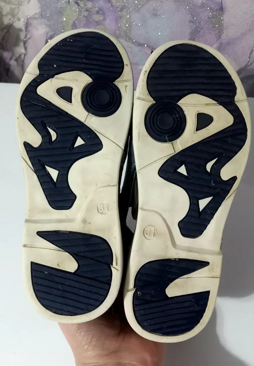 Детские сандали и носочки - Детская одежда и обувь (Барахолка) в Минусинск