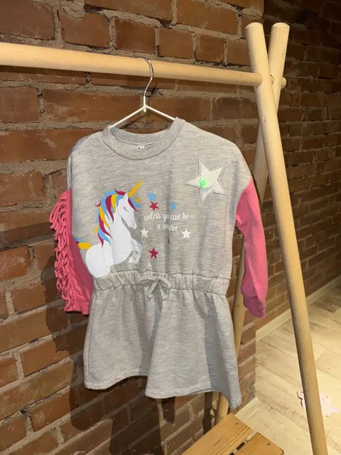 Платье 98-104 - частное объявление в Абакан