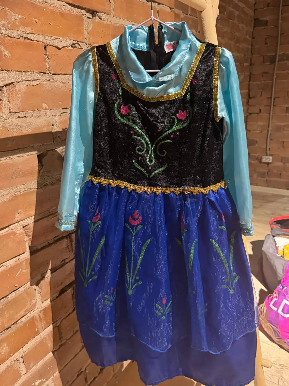 Костюм Анны из холодного сердца 116-122 - Карнавальные костюмы (Одежда) в Минусинск
