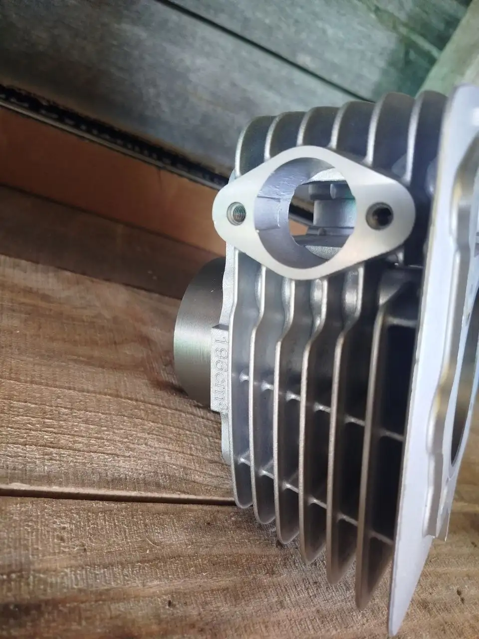 Продам новую вещь - Барахолка в Минусинск