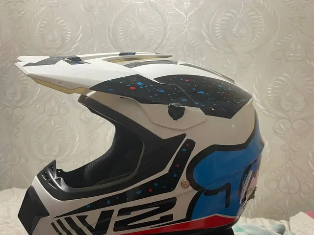 Продам шлем - Барахолка в Минусинск