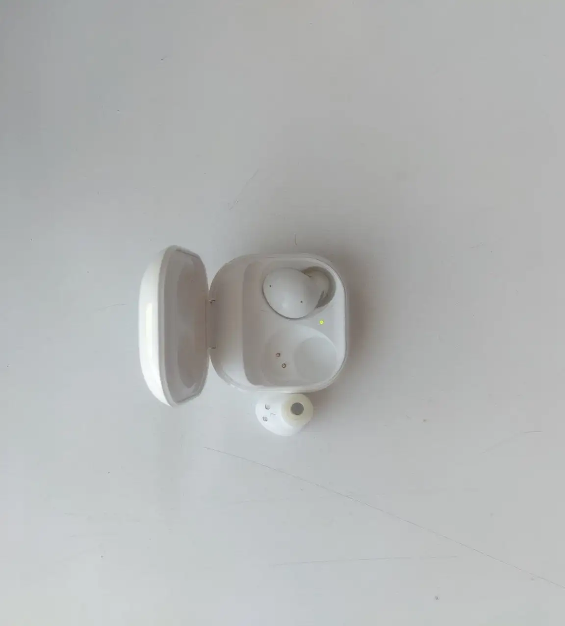 Продажа наушников Borofone - Аудиотехника (Электроника) в Минусинск