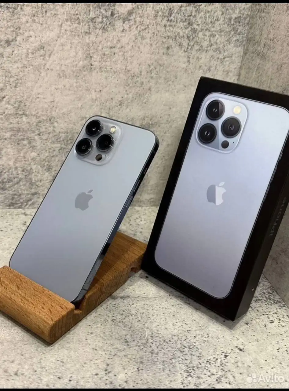 Продам iPhone 13 Pro 256gb Sierra Blue - Смартфоны и телефоны (Электроника) в Минусинск