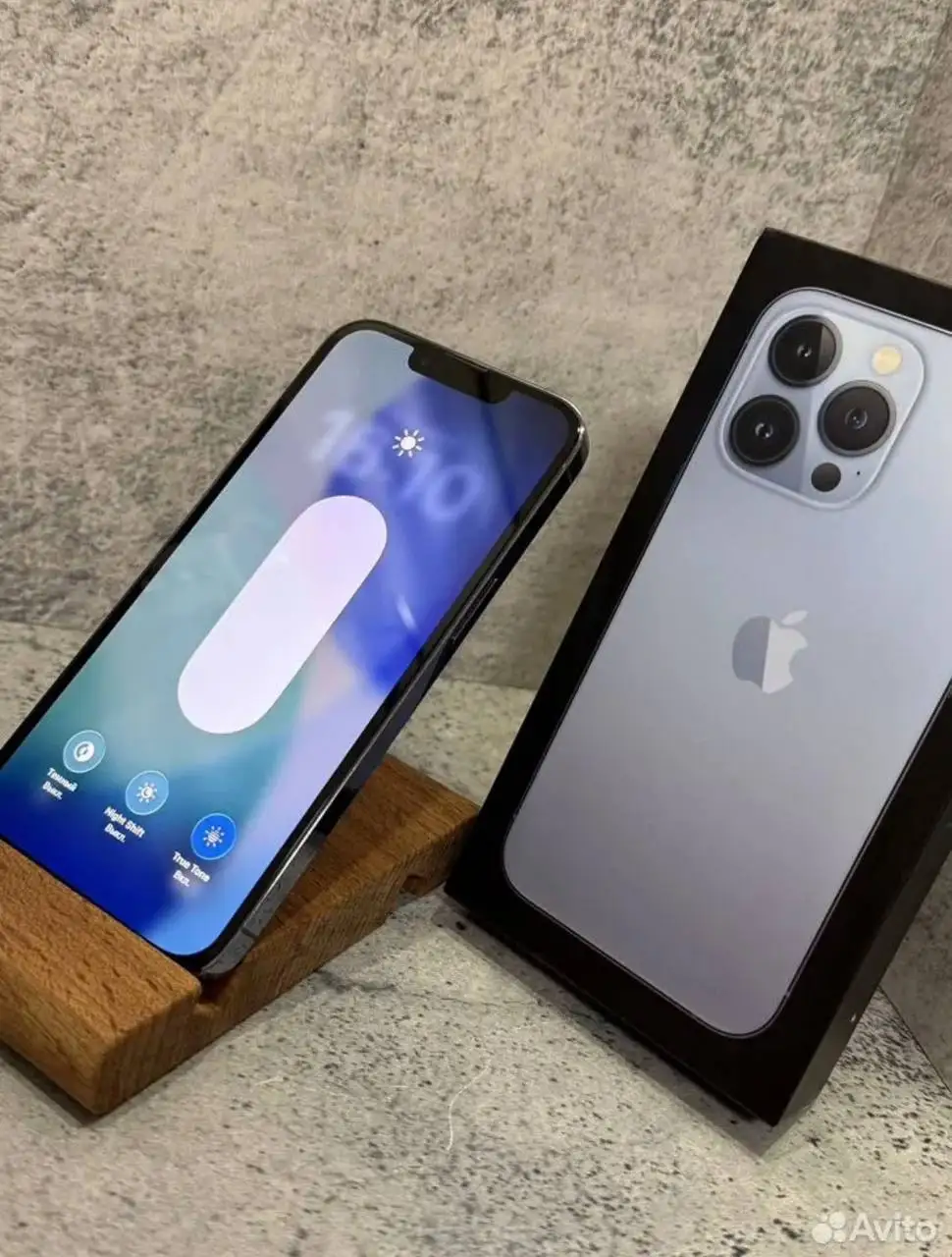 Продам iPhone 13 Pro 256gb Sierra Blue - Смартфоны (Электроника) в Минусинск