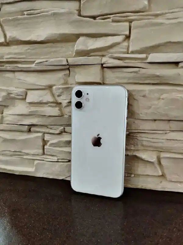 iPhone 11 64GB в отличном состоянии с полным комплектом - Смартфоны (Электроника) в Минусинск, Абакан