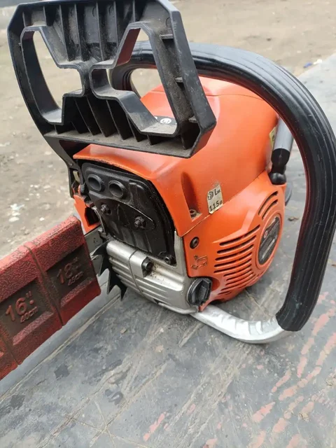 Продам пилу с цепью - Инструменты в Минусинск