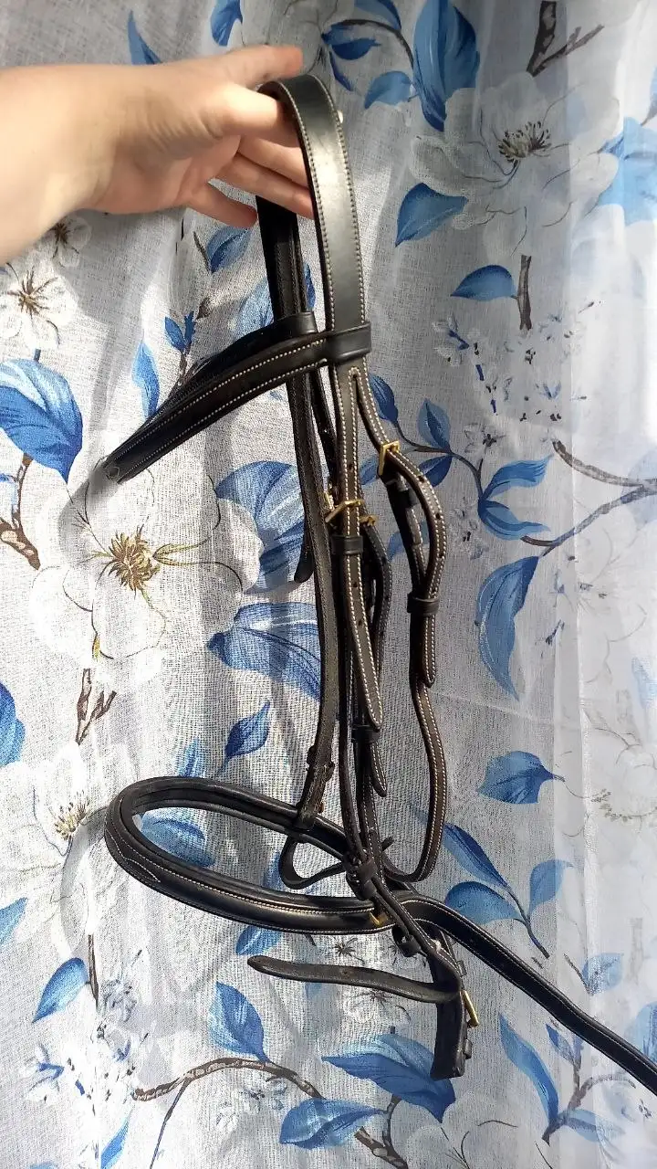 Спортивная кожаная уздечка для лошади - Барахолка в Минусинск