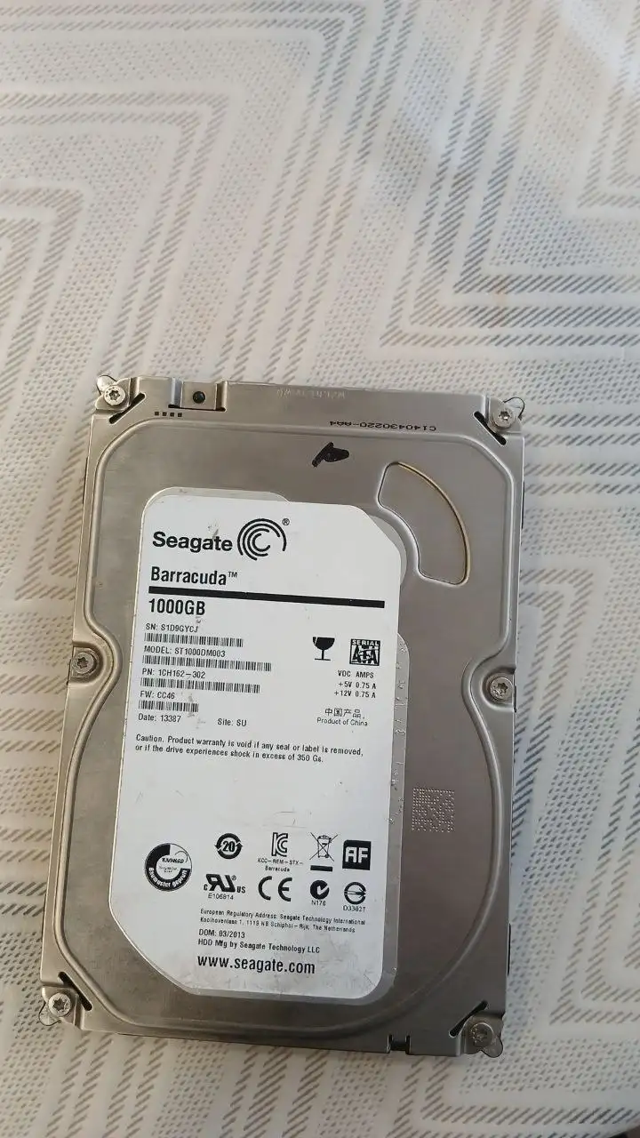 Продам жесткий диск 1Тб 3.5 - Компьютерные компоненты (Электроника) в Минусинск