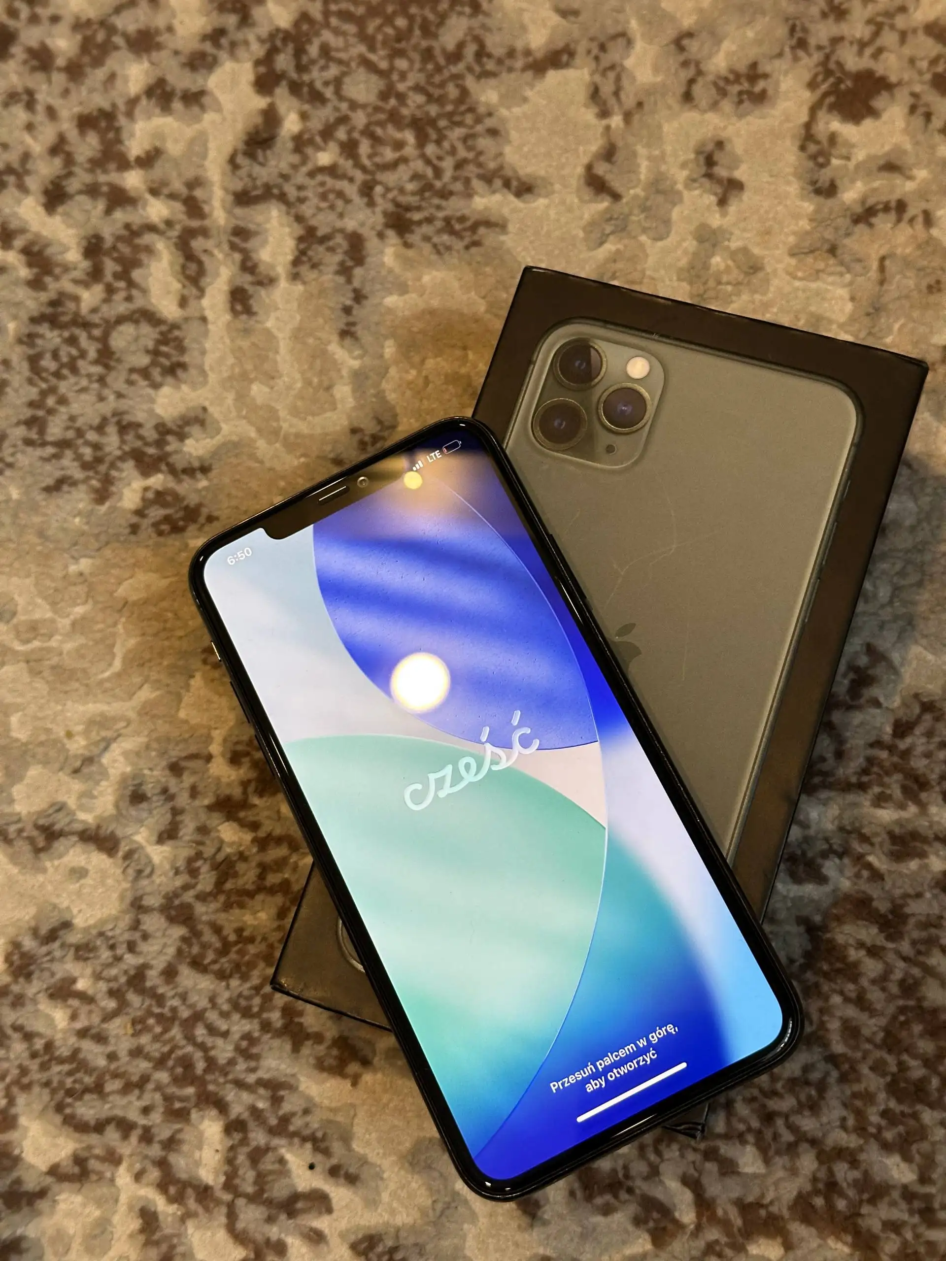 iPhone 11 Pro Max 64GB - Телефоны (Электроника) в Минусинск