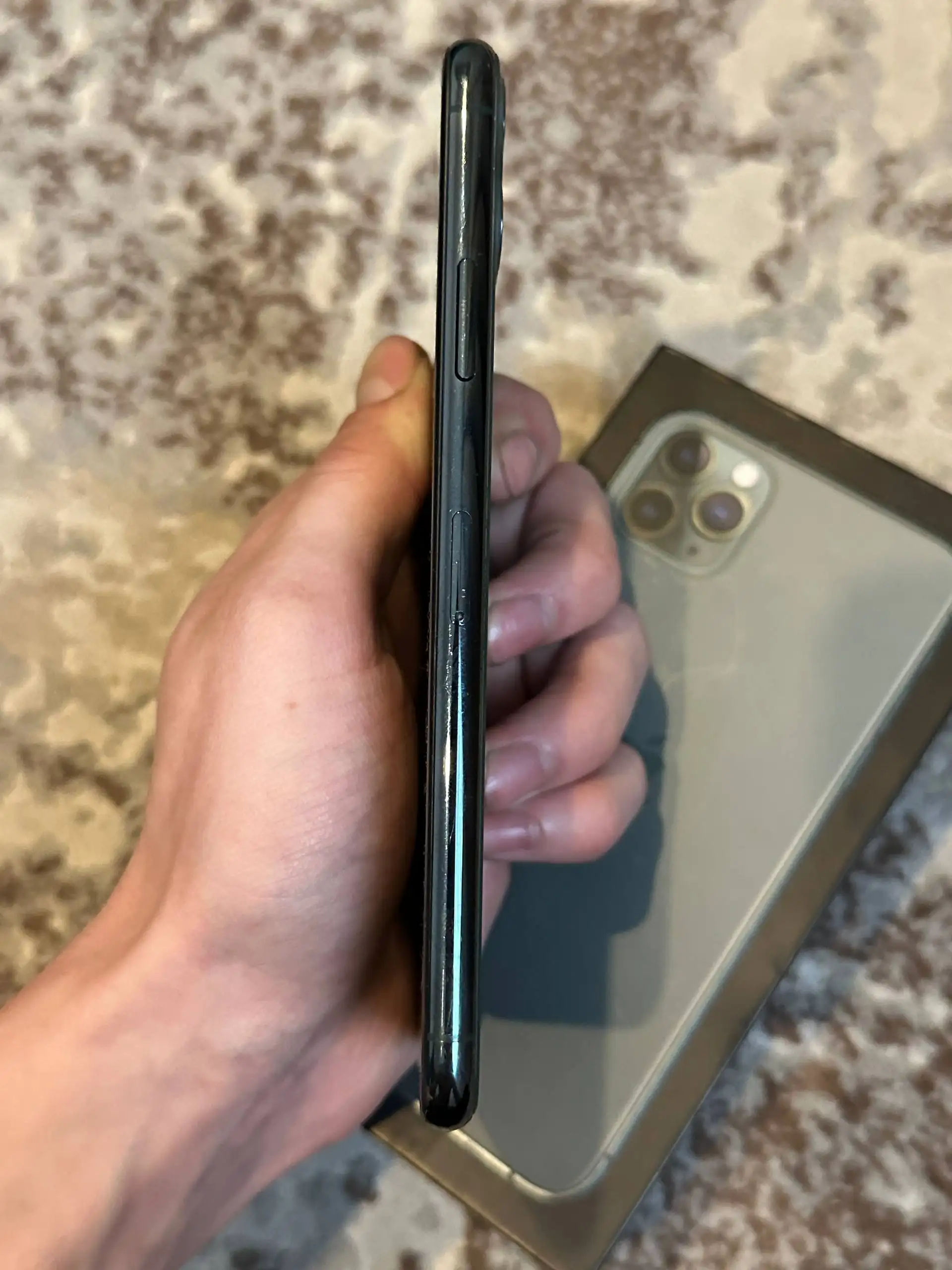 iPhone 11 Pro Max 64GB - Телефоны (Электроника) в Минусинск