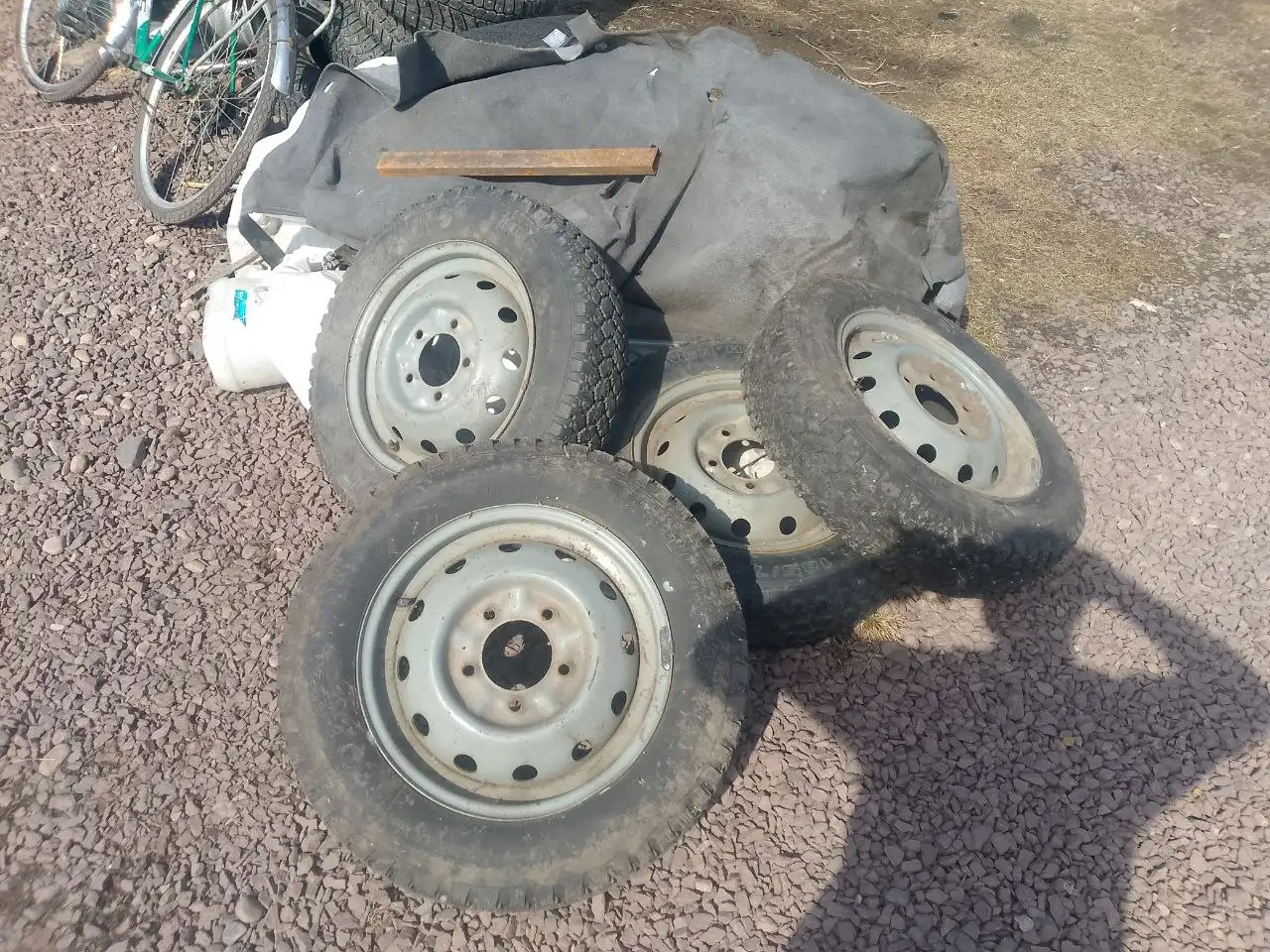 Колёса в сборе с Нивы - Колёса и шины (Авто) в Минусинск