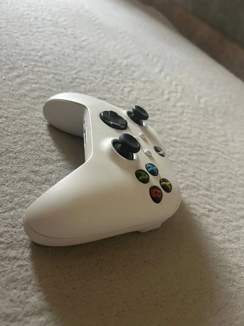 Продам джойстик Xbox - Игровые аксессуары (Электроника) в Минусинск