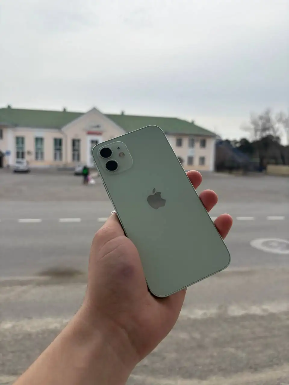 Продам iPhone 12 64GB - Мобильные телефоны (Электроника) в Минусинск