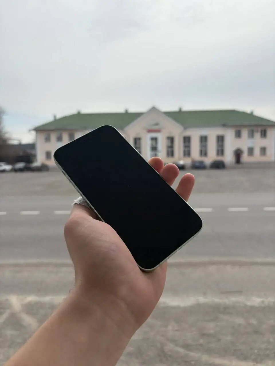 Продам iPhone 12 64GB - Мобильные телефоны (Электроника) в Минусинск
